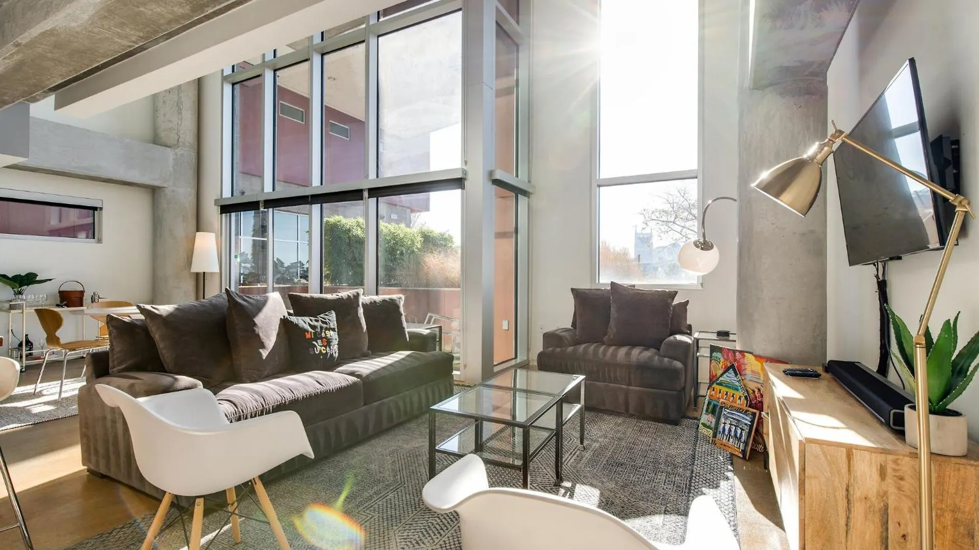 Artsy Chic 1Br Condo 30Day Min With Wifi Ac Parking Tv Furnished Rooftop Nashville