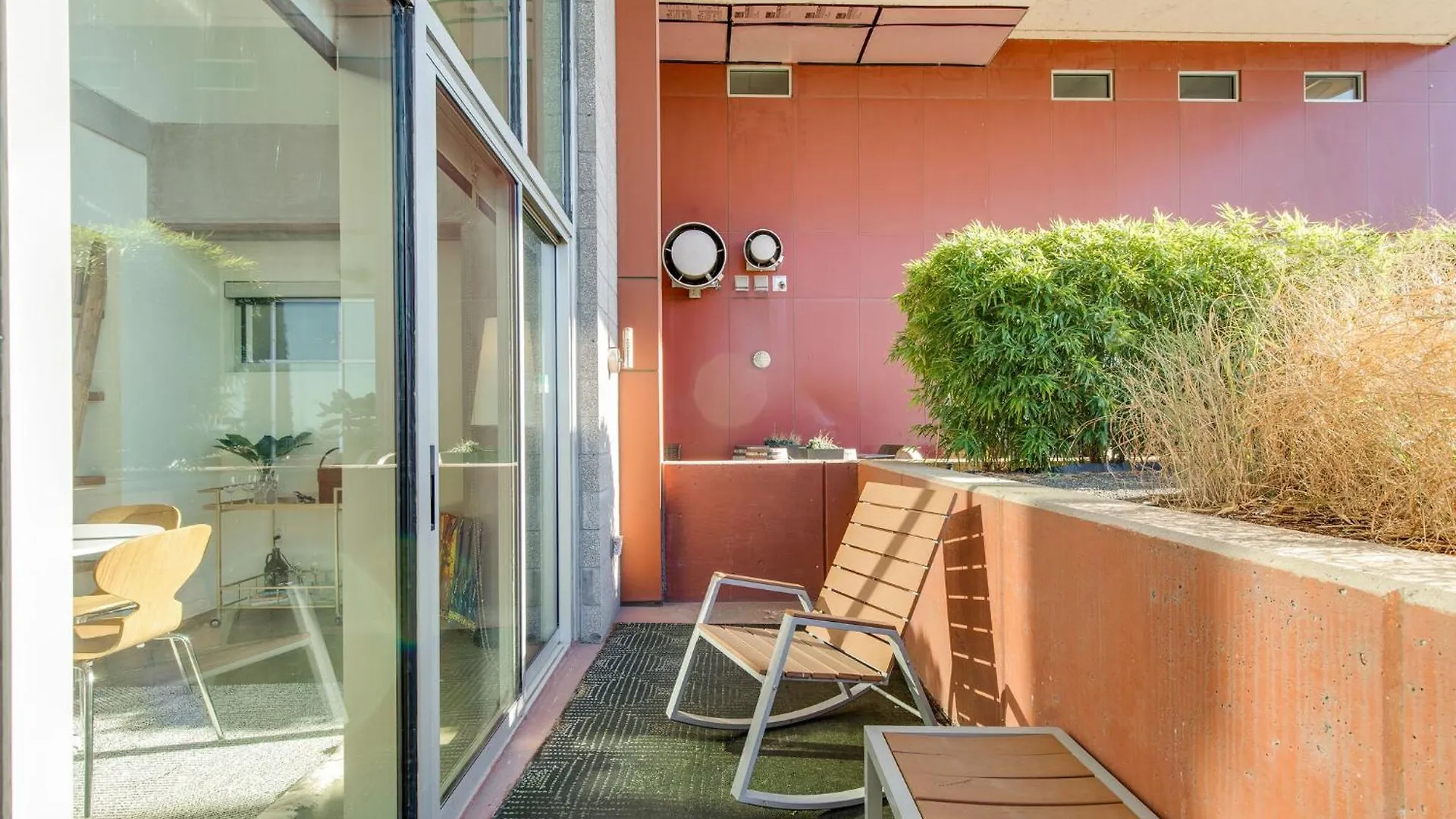 Artsy Chic 1Br Condo 30Day Min With Wifi Ac Parking Tv Furnished Rooftop Nashville